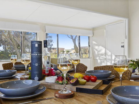 Between 2 Beaches - Comfortable Private Sanctuary - Bet 4u 3