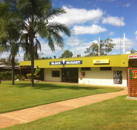 Black Nugget Hotel Motel - Click Find