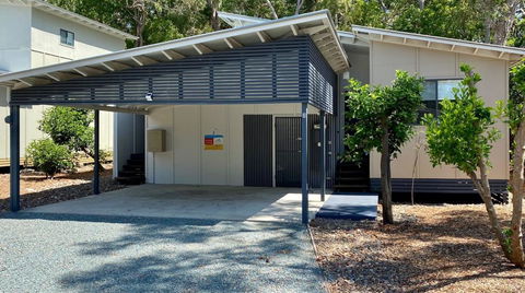 Bluewater 2 - Rainbow Shores, Walk To Beach, Private And Stylish Beach Escape, All On Level - Click Find 0