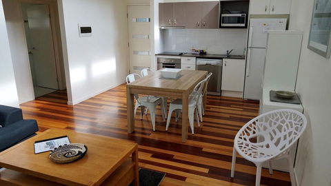 Bluewater 2 - Rainbow Shores, Walk To Beach, Private And Stylish Beach Escape, All On Level - Click Find 3