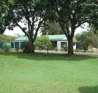 Bungadoo Country Cottage - Click Find