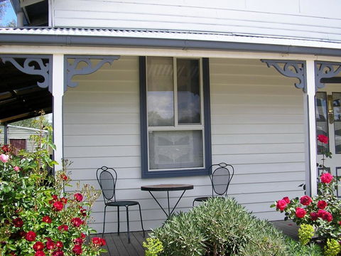 C & A's Cottage - Click Find 2