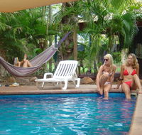 Cable Beach Backpackers - Click Find