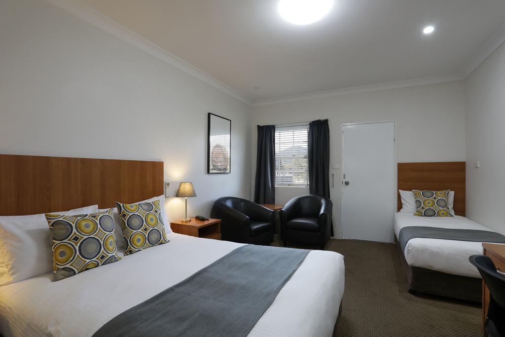 Warral NSW Click Find
