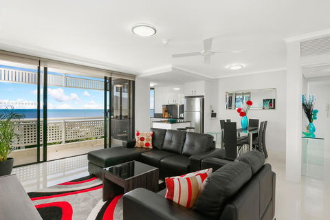 Cairns Luxury Waterfront Apartment - Bridge Guide 0