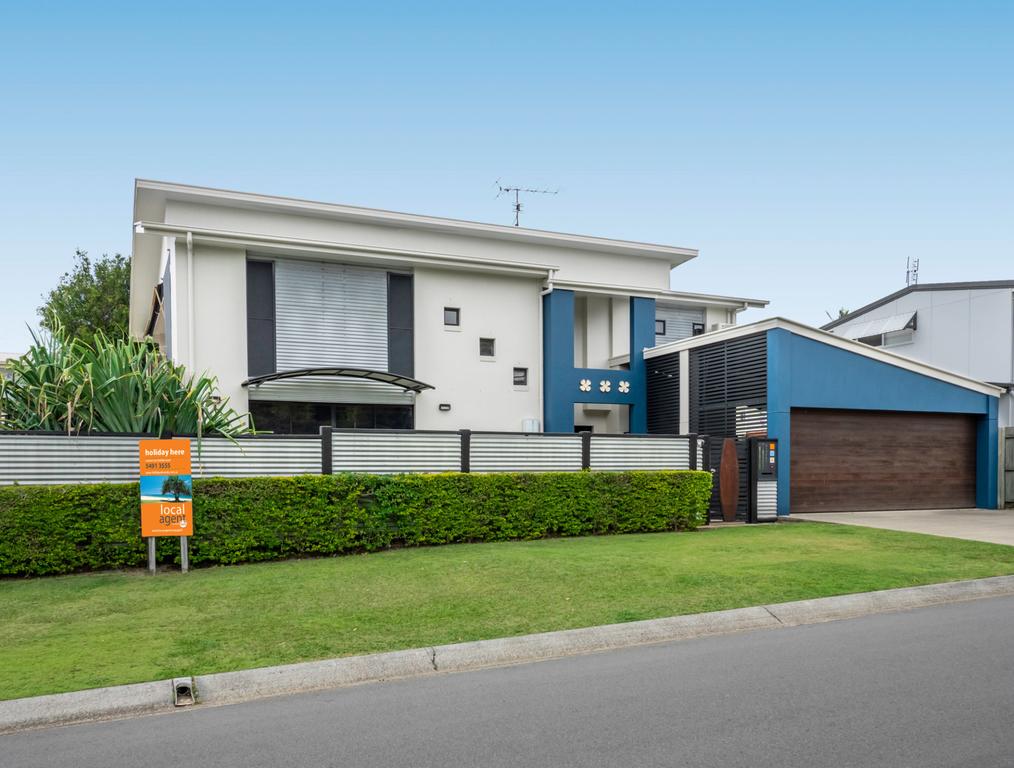 Bed Breakfast Accommodation Moffat Beach QLD Click Find