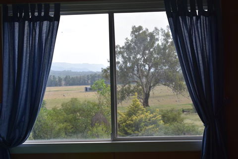 Capertee Valley Farmstays: Glenbrook Cottage - DBD 2