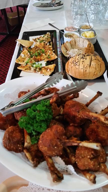 Cattleman's Rest Motor Inn - Click Find 2