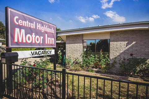 Central Highlands Motor Inn - Click Find 0