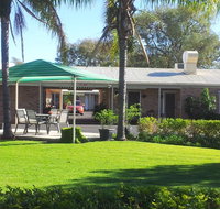 Charleville Waltzing Matilda Motor Inn - Click Find