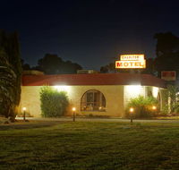 Charlton Motel - Click Find