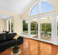 City to Beach - Free WIFI - Free 3 car parking - Great location - Bet 4u