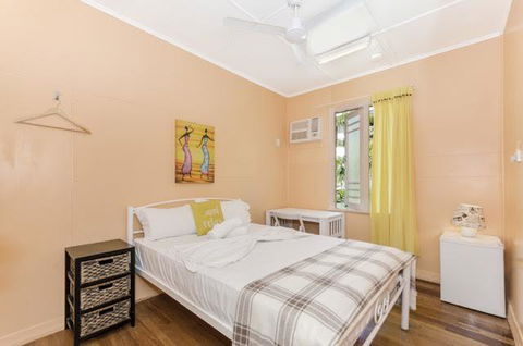 Civic Guesthouse - Click Find 3
