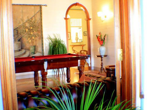 Classique Bed & Breakfast - Click Find 0