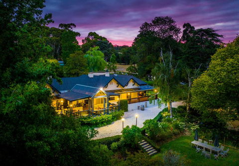 Cobb's Hill Homestead - Click Find 0