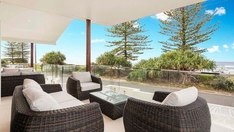 Coco De Mer Beach Villa - Lawyer Find 0