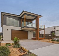 Coffs at Surf Beach Phillip Island - Click Find