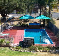 Colonial Inn Motel - Click Find