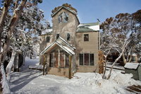 COME BY CHANCE Dinner Plain