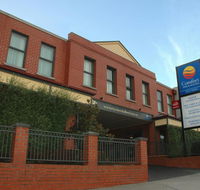 Comfort Inn  Suites City Views - DBD