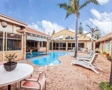Comfort Inn Bay Of Isles - Lawyer Find 2