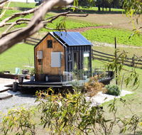 Compass Hut - Click Find