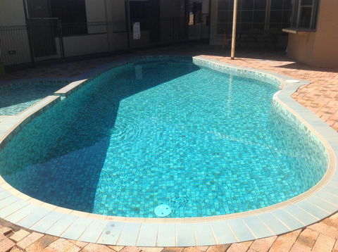 Coolabah Motel Townsville - Bridge Guide 1