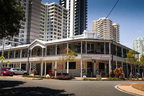 Coolangatta Sands Hotel - Bridge Guide 1