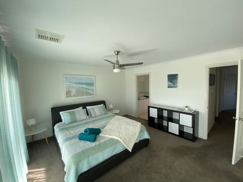Coorong Getaways - Click Find 1
