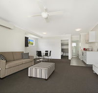 Cooroy Luxury Motel Apartments - Click Find