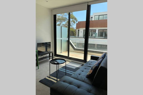 Cosy Apartment @ Clayton (Monash17) - Bet 4u 1