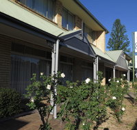 Country Comfort Armidale - Click Find
