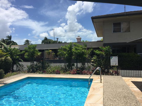 Country Plaza Motor Inn - Lawyer Find 0