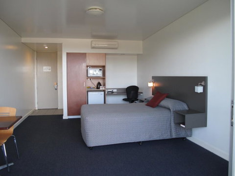 Country Roads Motor Inn Dysart - Click Find 0
