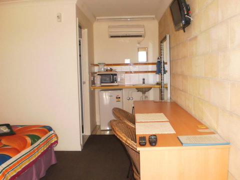 Country View Motel Ilbilbie - Click Find 0