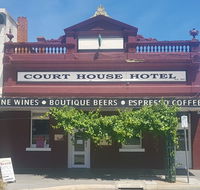 Courthouse Hotel - Click Find