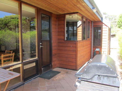 Cowrie Chalet - Click Find 1