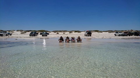 Cozzys Condo Luxury Beach House - Bet 4u 2