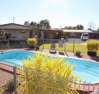 cross roads motel - Click Find