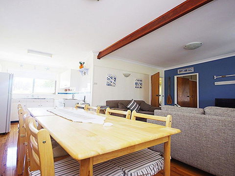 Culburra Sea Stay - Beach And Shop An Easy Walk - Bet 4u 3