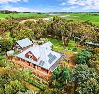 Curdie River Retreat - Click Find