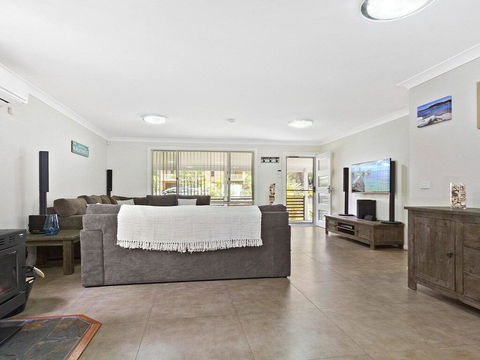 Currambene Cottage - All About Location - Bet 4u 1