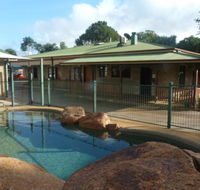 Curtain Fig Motel - Click Find