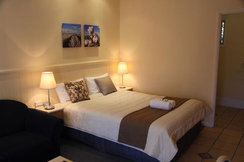 Dalby Mid Town Motor Inn - DBD 3