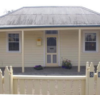 Darcy's Cottage on Piper - Click Find