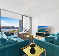 Darling Harbour Waterfront Luxury Apartment - Lawyer Find