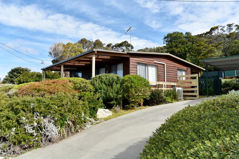 Diamond Roost - Lawyer Find 1