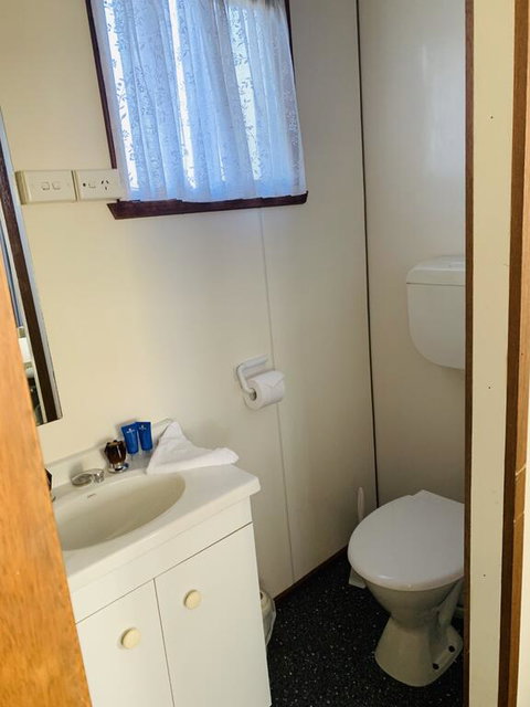 Discovery Parks - Hadspen - Bridge Guide 3