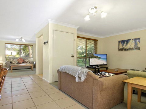 Dolphin Cottage - In The Heart Of Callala Beach - Bet 4u 1