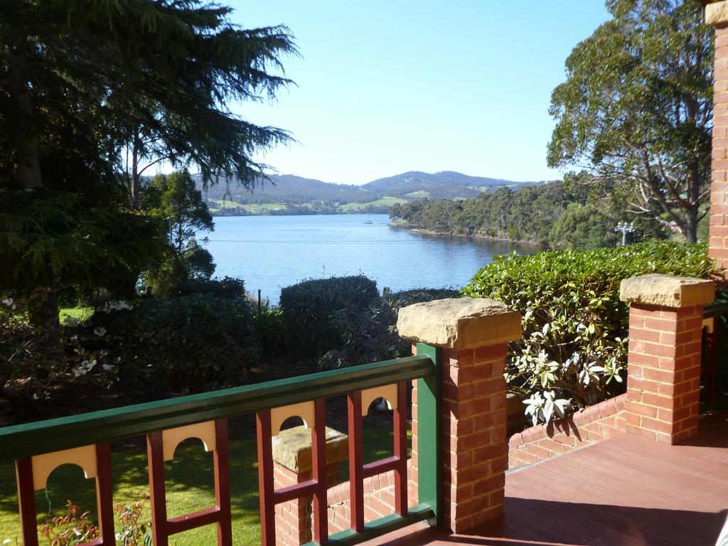 Brooks Bay TAS Lawyer Find